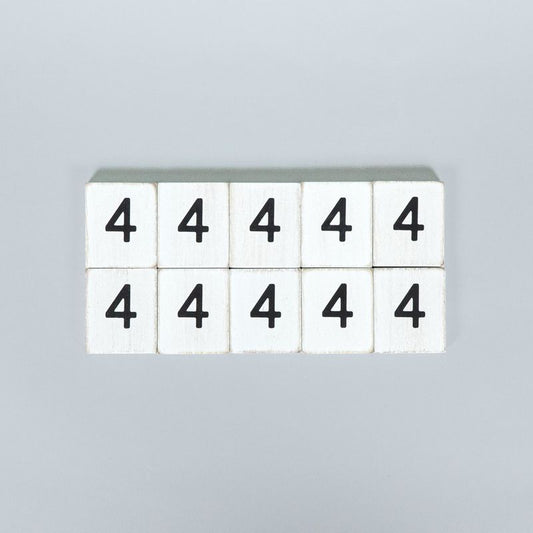 1.5x1.75x.25 wd letter tile s/10 (4) wh/bk