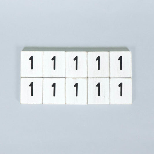 1.5x1.75x.25 wd letter tile s/10 (1) wh/bk